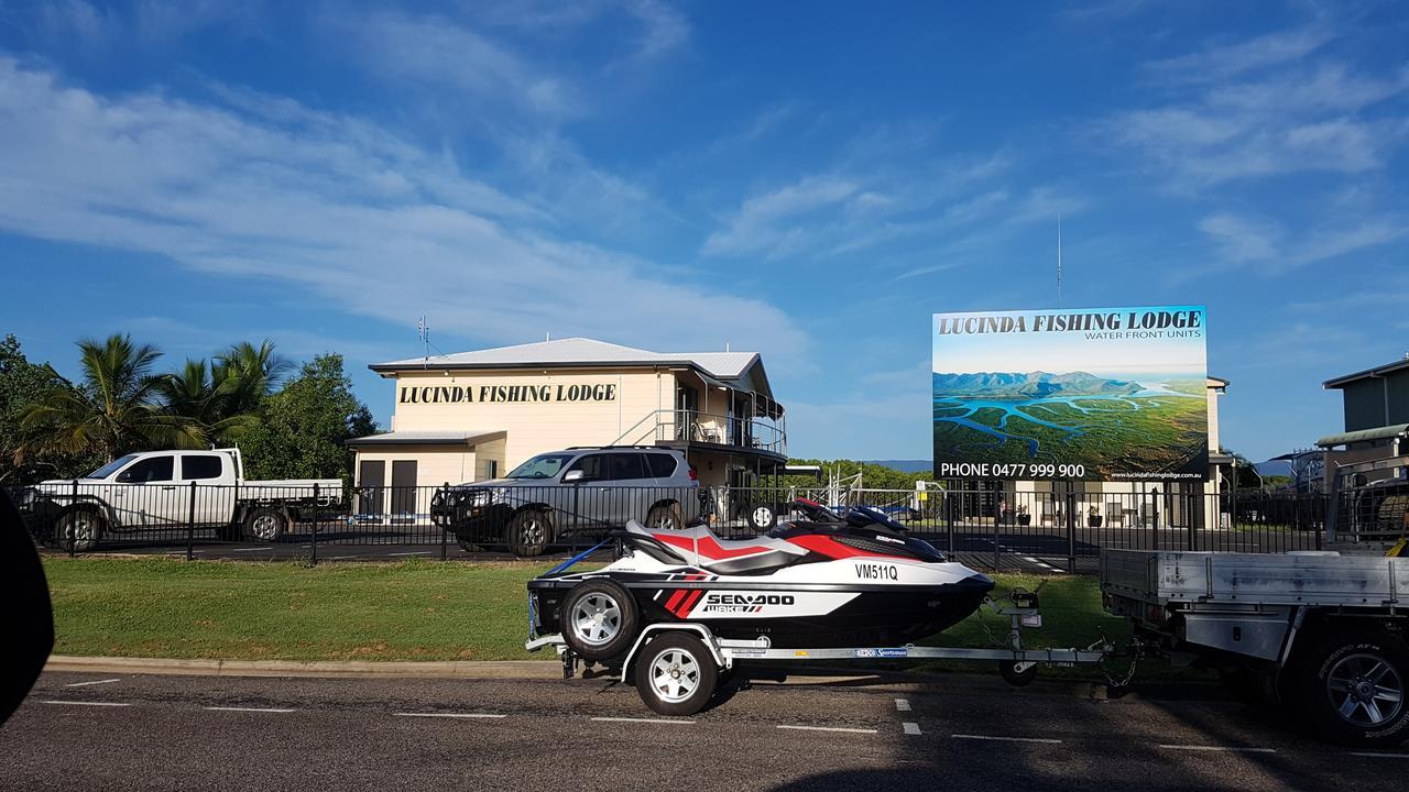Lucinda Fishing Lodge Exterior photo