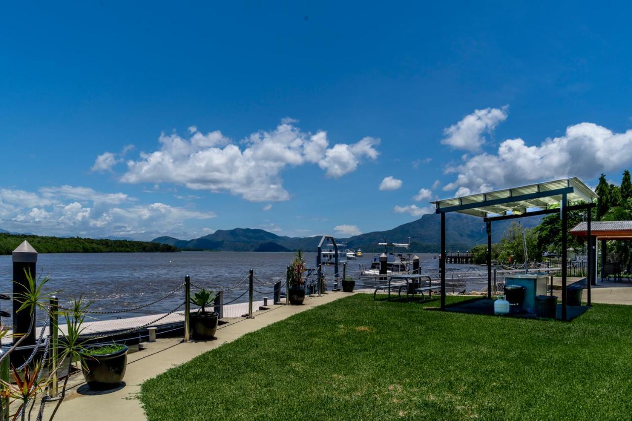 Lucinda Fishing Lodge Exterior photo
