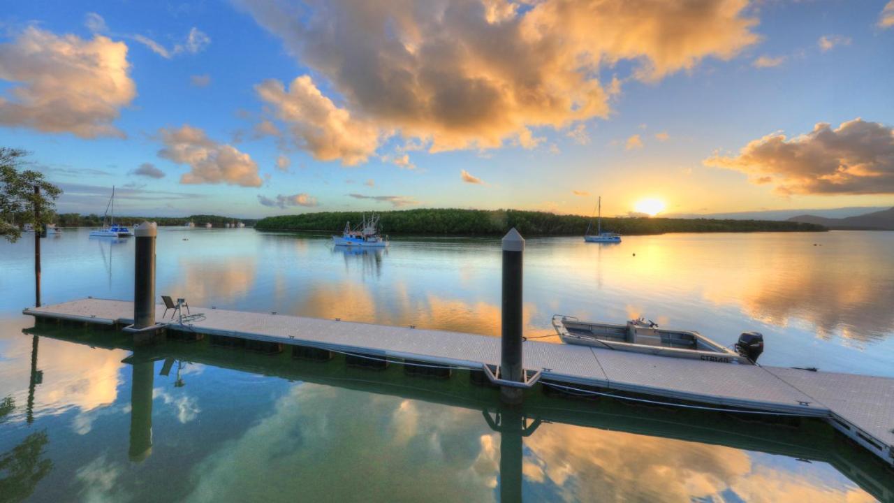 Lucinda Fishing Lodge Exterior photo